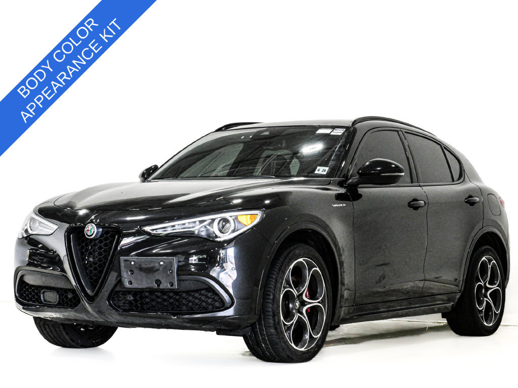Used 2023 Alfa Romeo Stelvio Veloce AWD/4WD image 3