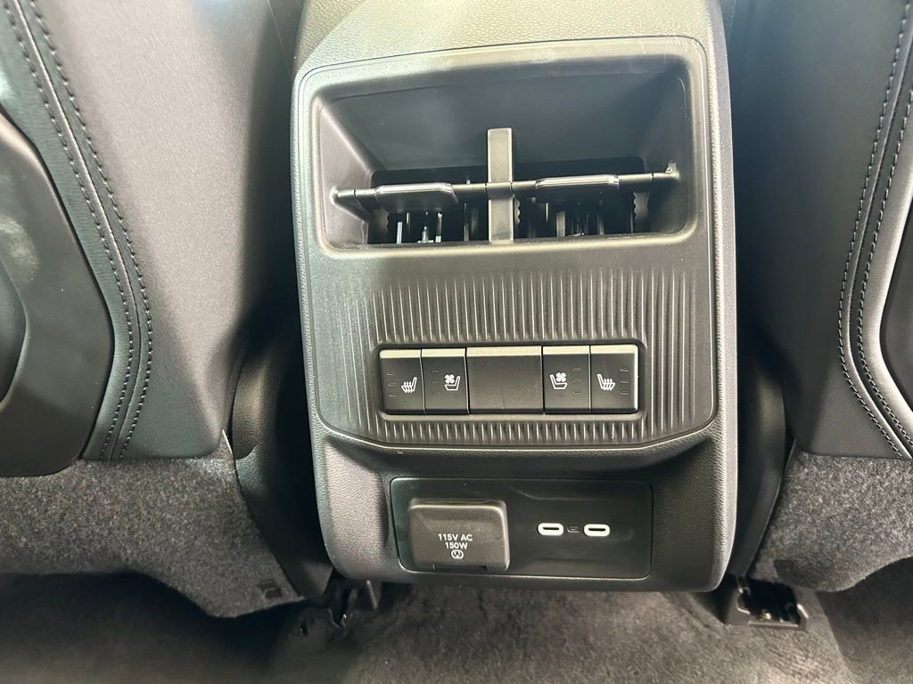 Used 2025 Jeep Wagoneer S Launch Edition image 20