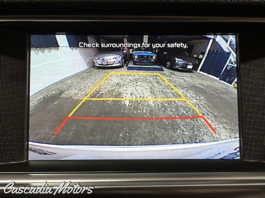 Used 2017 Kia Optima Premium FWD image 13