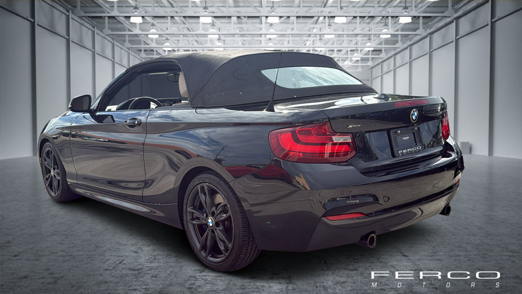 Used 2016 BMW M235i xDrive Convertible AWD/4WD image 3