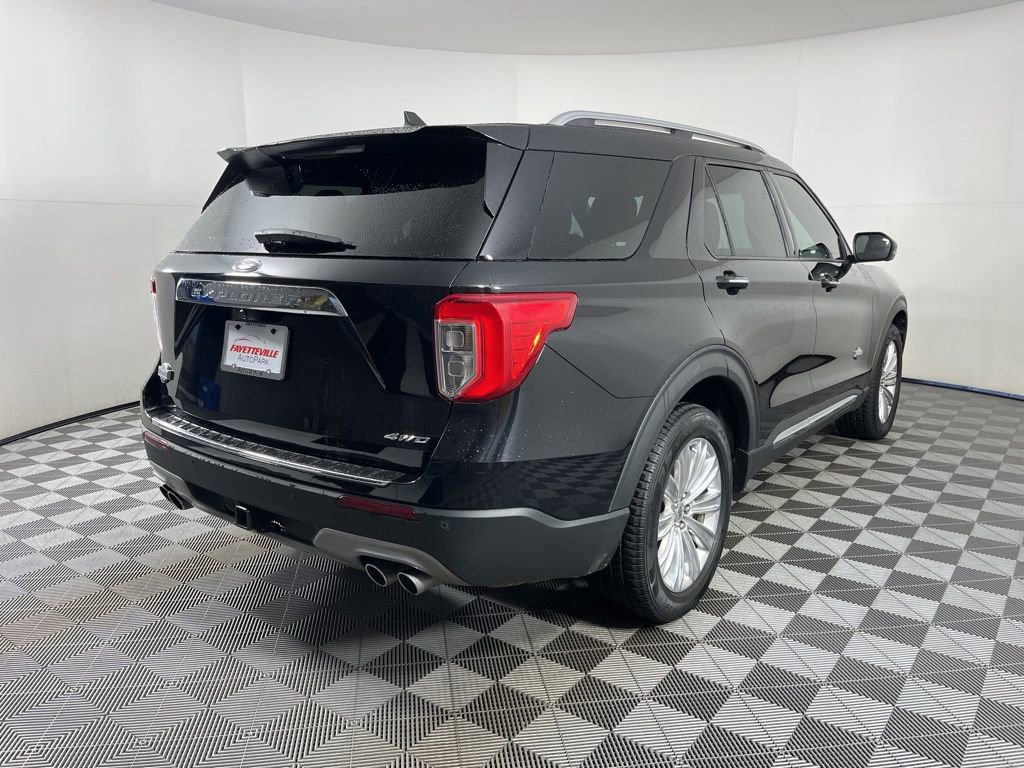 Used 2022 Ford Explorer King Ranch w/ Technology Package image 17
