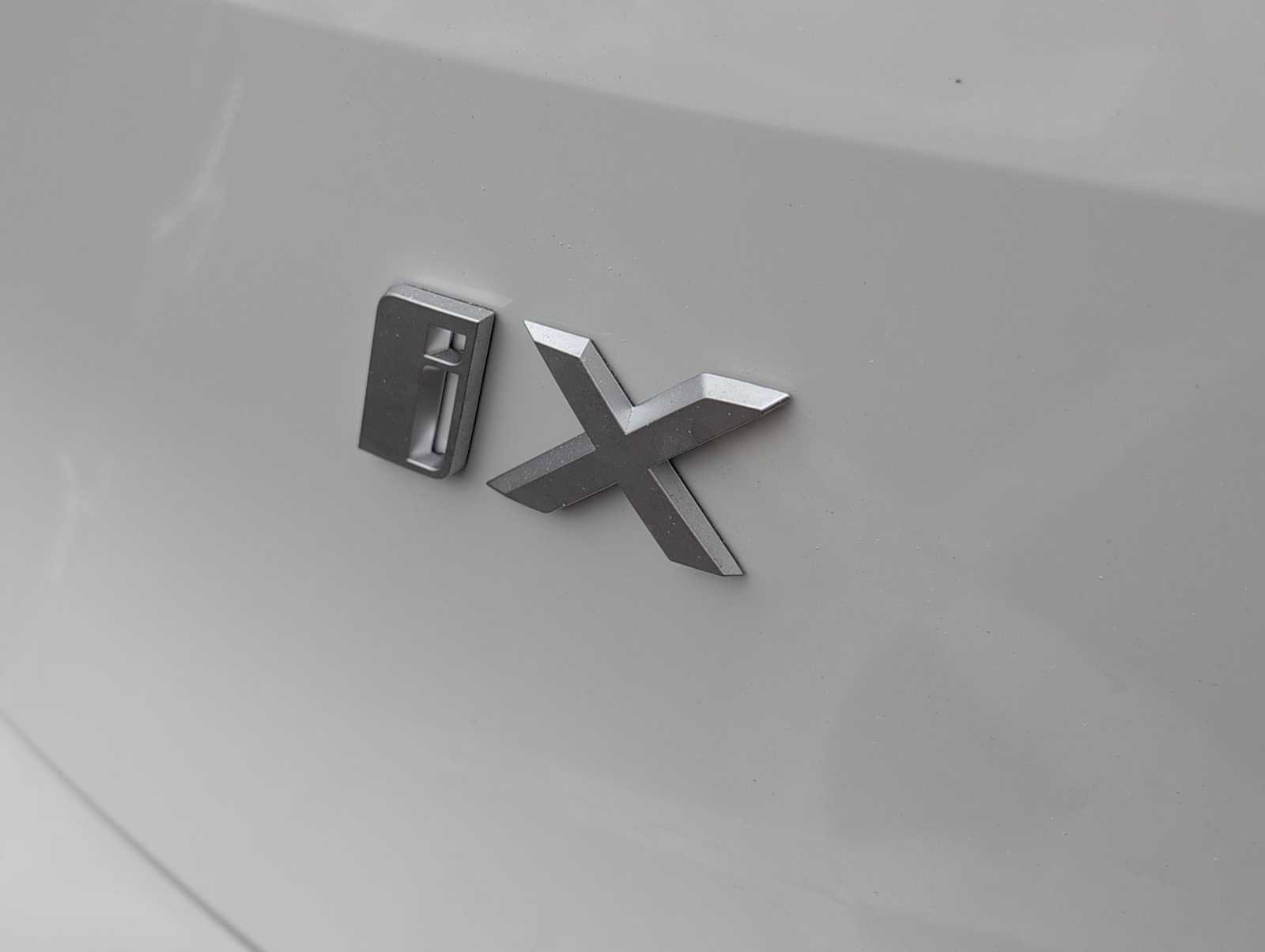 New 2026 BMW iX xDrive45 image 13