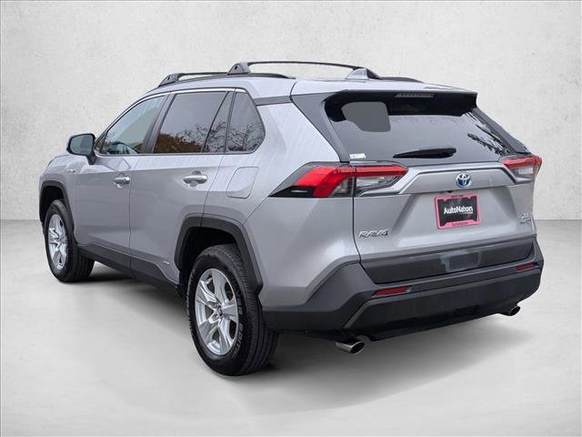 Used 2020 Toyota RAV4 XLE image 8