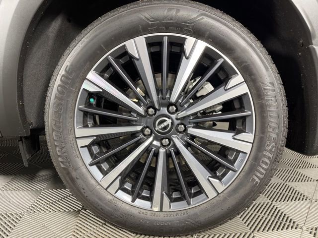 New 2026 Nissan Pathfinder Platinum image 13