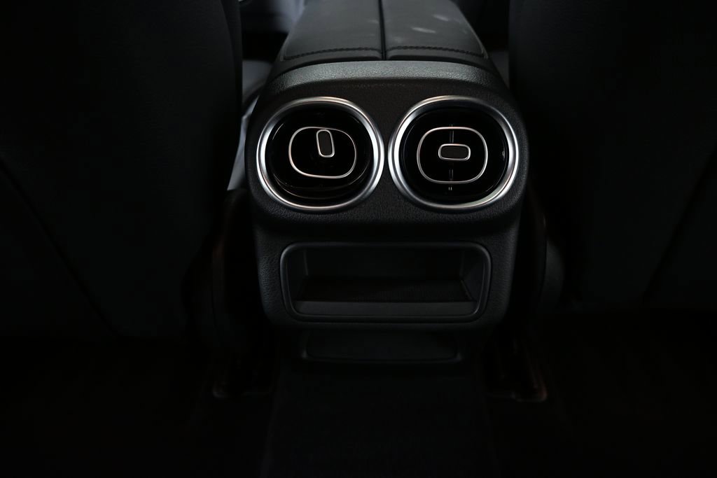 Certified 2024 Mercedes-Benz GLC 300 4MATIC image 17