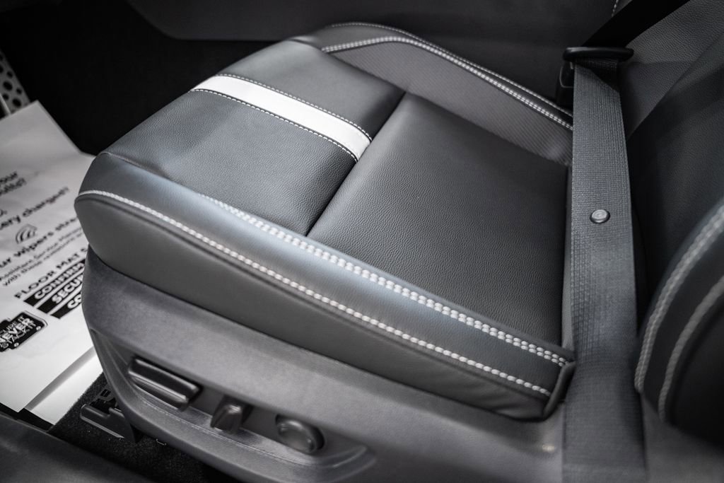 New 2026 Toyota Camry SE image 33