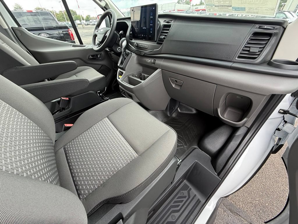 New 2026 Ford Transit 250 Low Roof AWD image 15