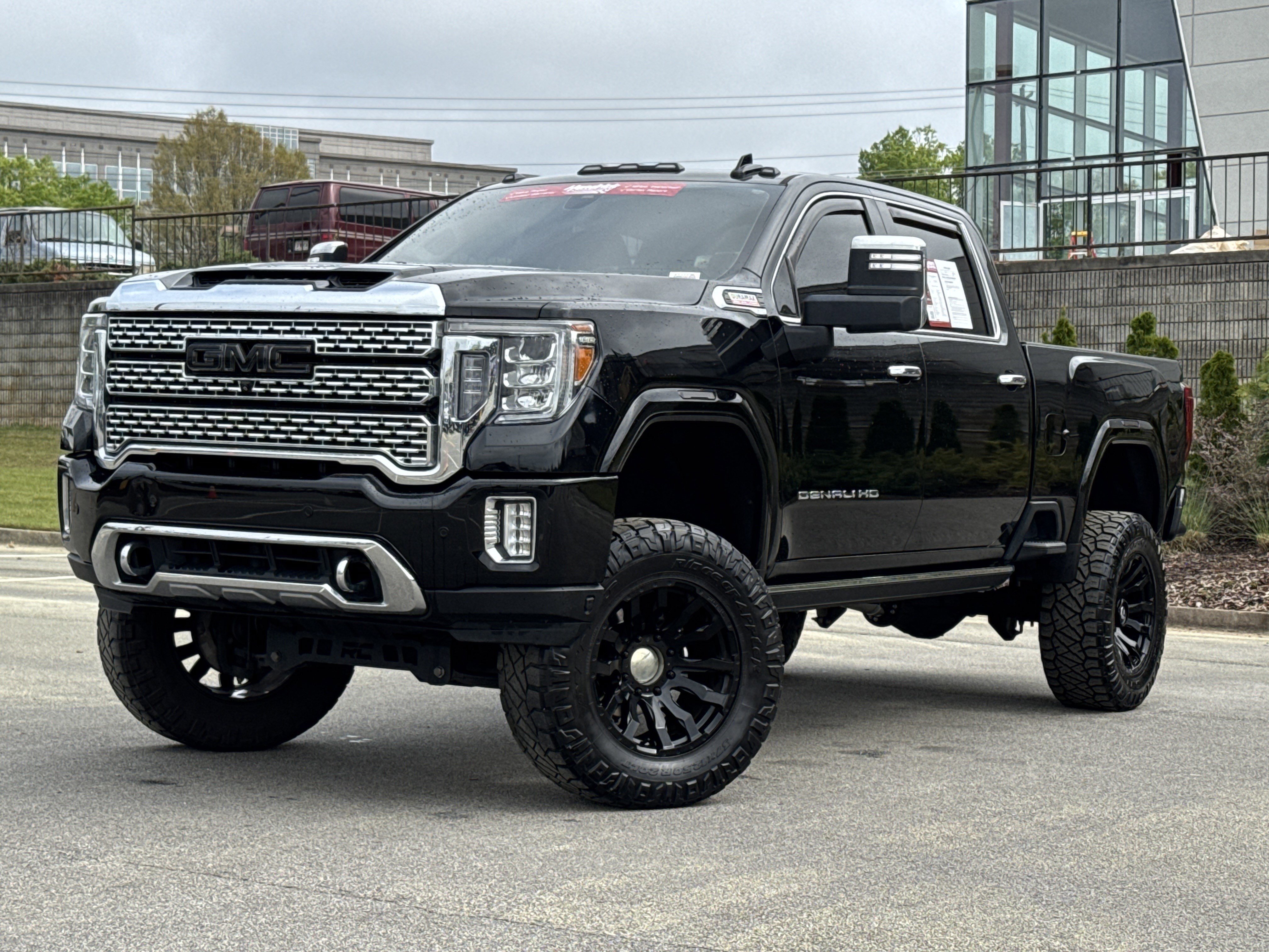 Used 2022 GMC Sierra 2500 Denali w/ Denali Ultimate Package image 5