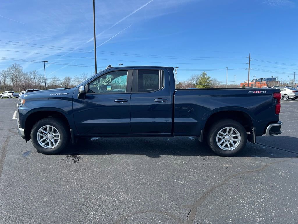 Used 2020 Chevrolet Silverado 1500 LT w/ All-Star Edition image 3