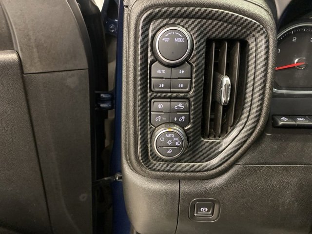 Used 2020 Chevrolet Silverado 3500 LTZ w/ LTZ Premium Package image 16