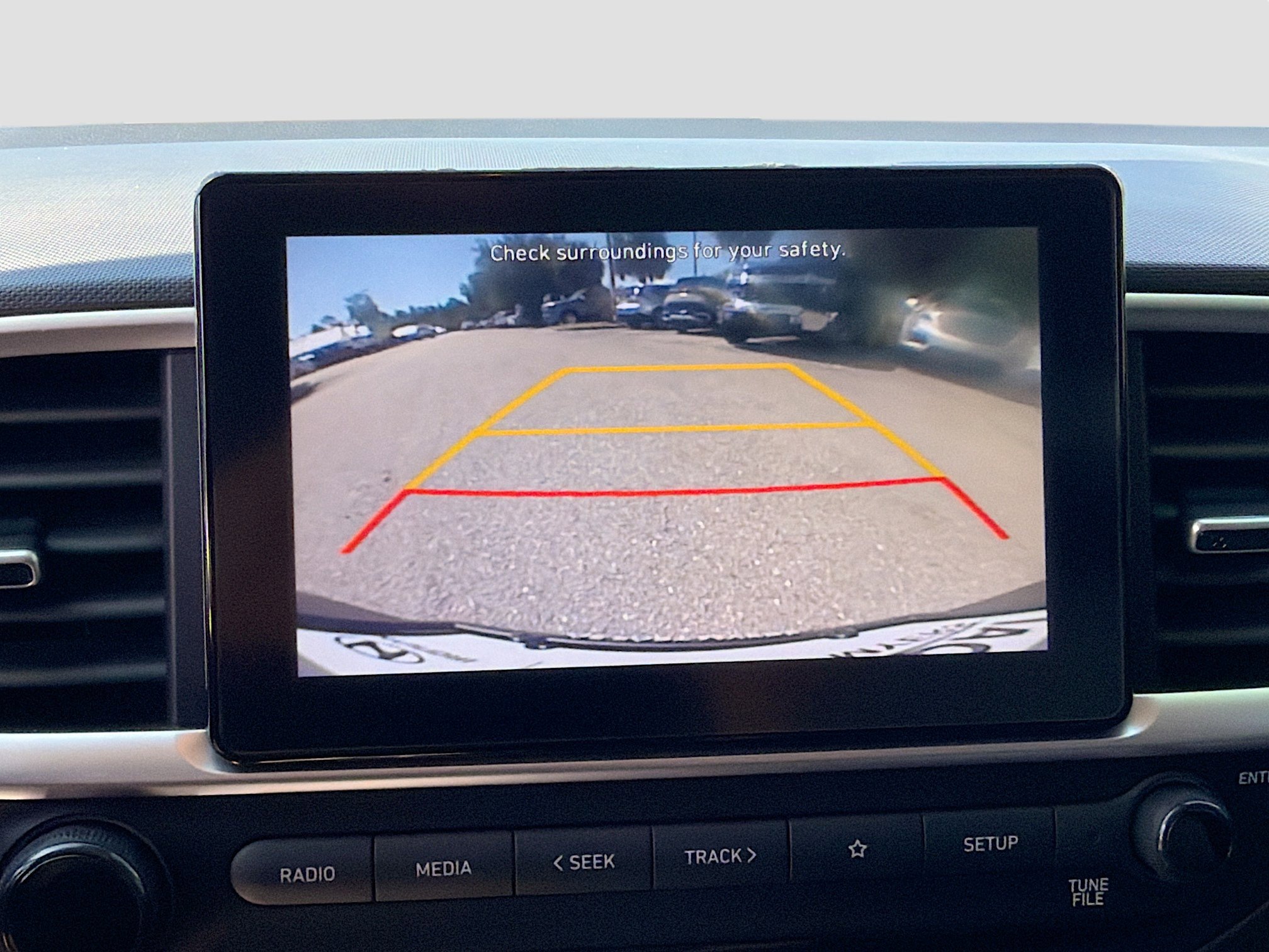 Used 2021 Hyundai Venue SEL image 25