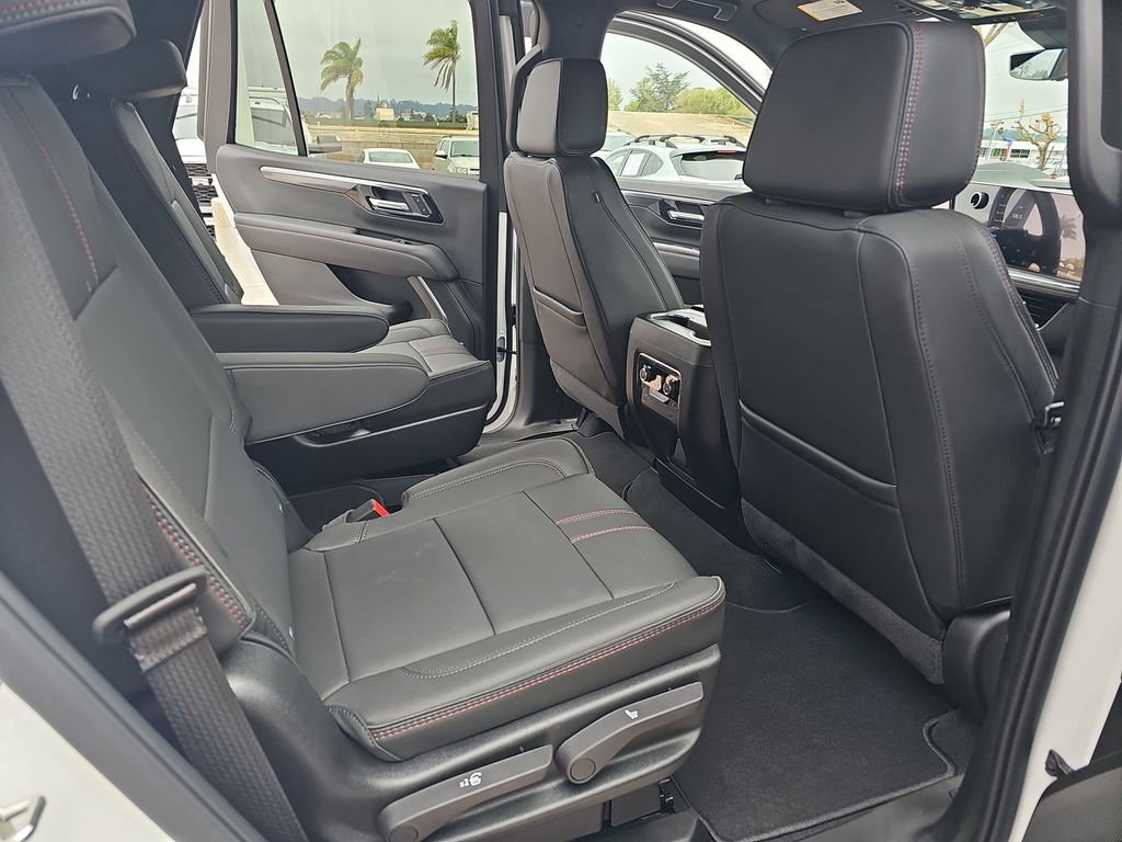 New 2026 Chevrolet Tahoe RST w/ RST Performance Edition AWD/4WD image 11