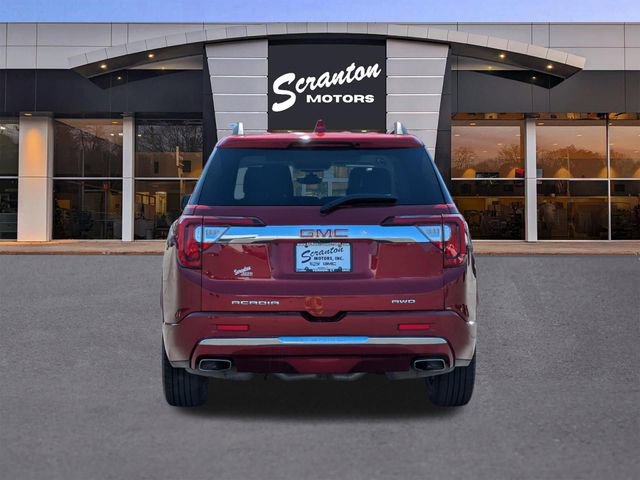 Certified 2023 GMC Acadia Denali w/ Denali Ultimate Package AWD/4WD image 4