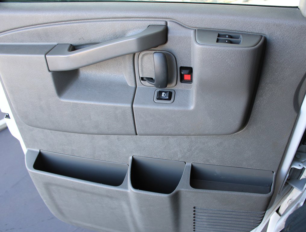 Used 2020 Chevrolet Express 3500 LS image 19