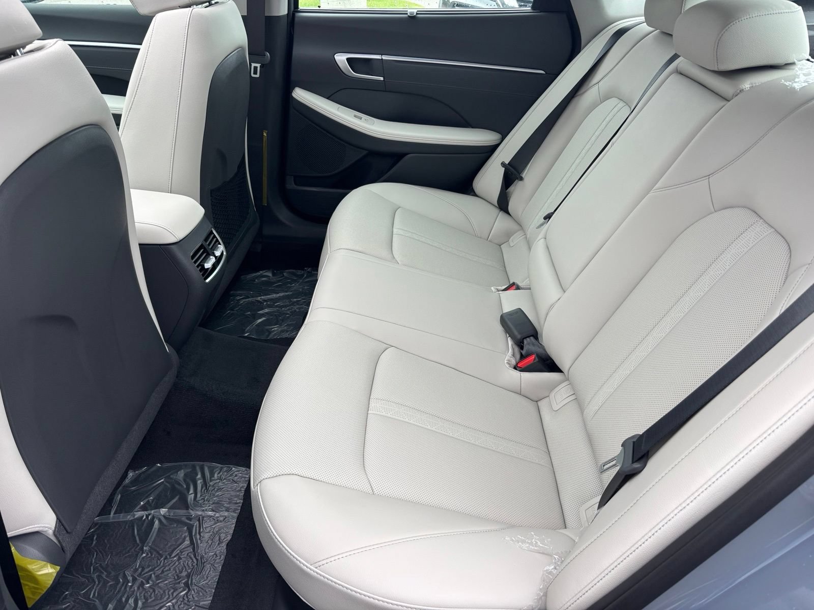 New 2026 Hyundai Sonata Limited FWD image 13