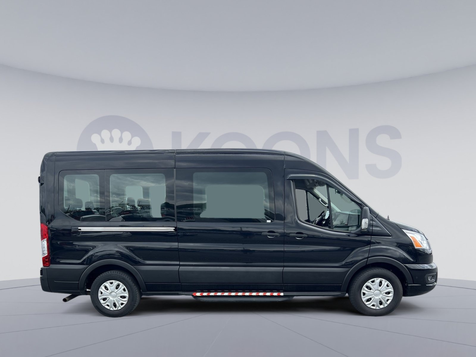 Used 2021 Ford Transit 350 XLT RWD image 8