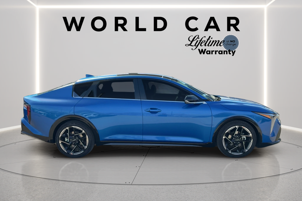 New 2026 Kia K4 GT-Line w/ GT-Line Premium Package FWD image 2