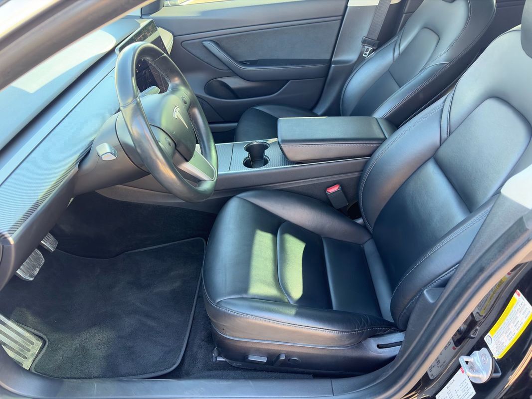 Used 2018 Tesla Model 3 Mid Range image 7