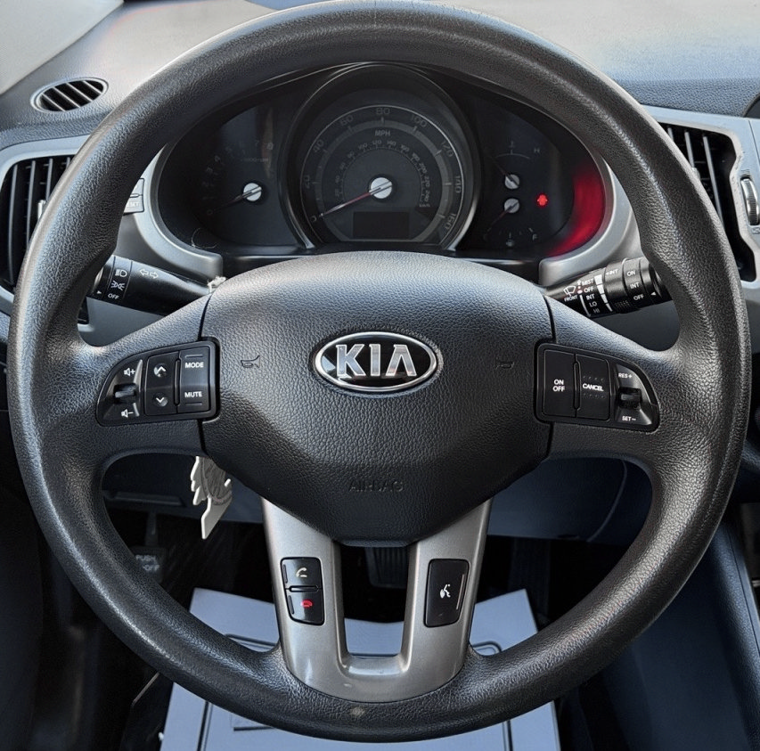 Used 2015 Kia Sportage LX AWD/4WD image 18