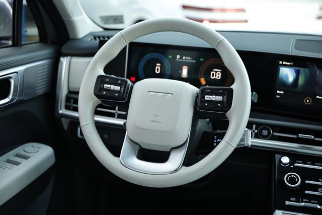 Used 2024 Hyundai Santa Fe SE image 27