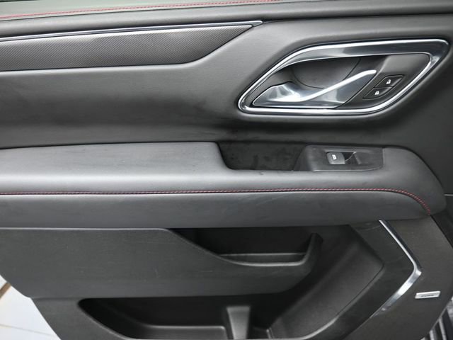 Used 2024 Chevrolet Suburban RST w/ Luxury Package image 19