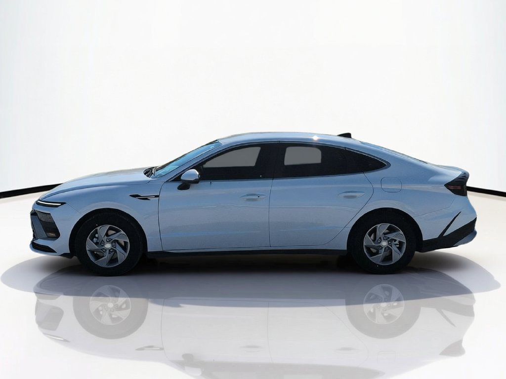 New 2027 Hyundai Sonata SE FWD image 10