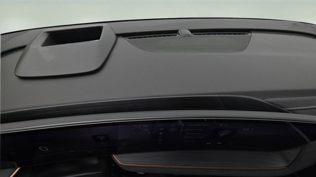 Used 2025 Buick Envision Sport Touring image 10