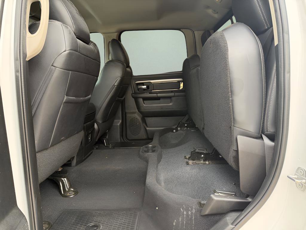 Used 2018 RAM 3500 Big Horn w/ Sport Appearance Group image 12