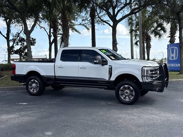 Used 2024 Ford F250 King Ranch w/ FX4 Off-Road Package AWD/4WD image 2