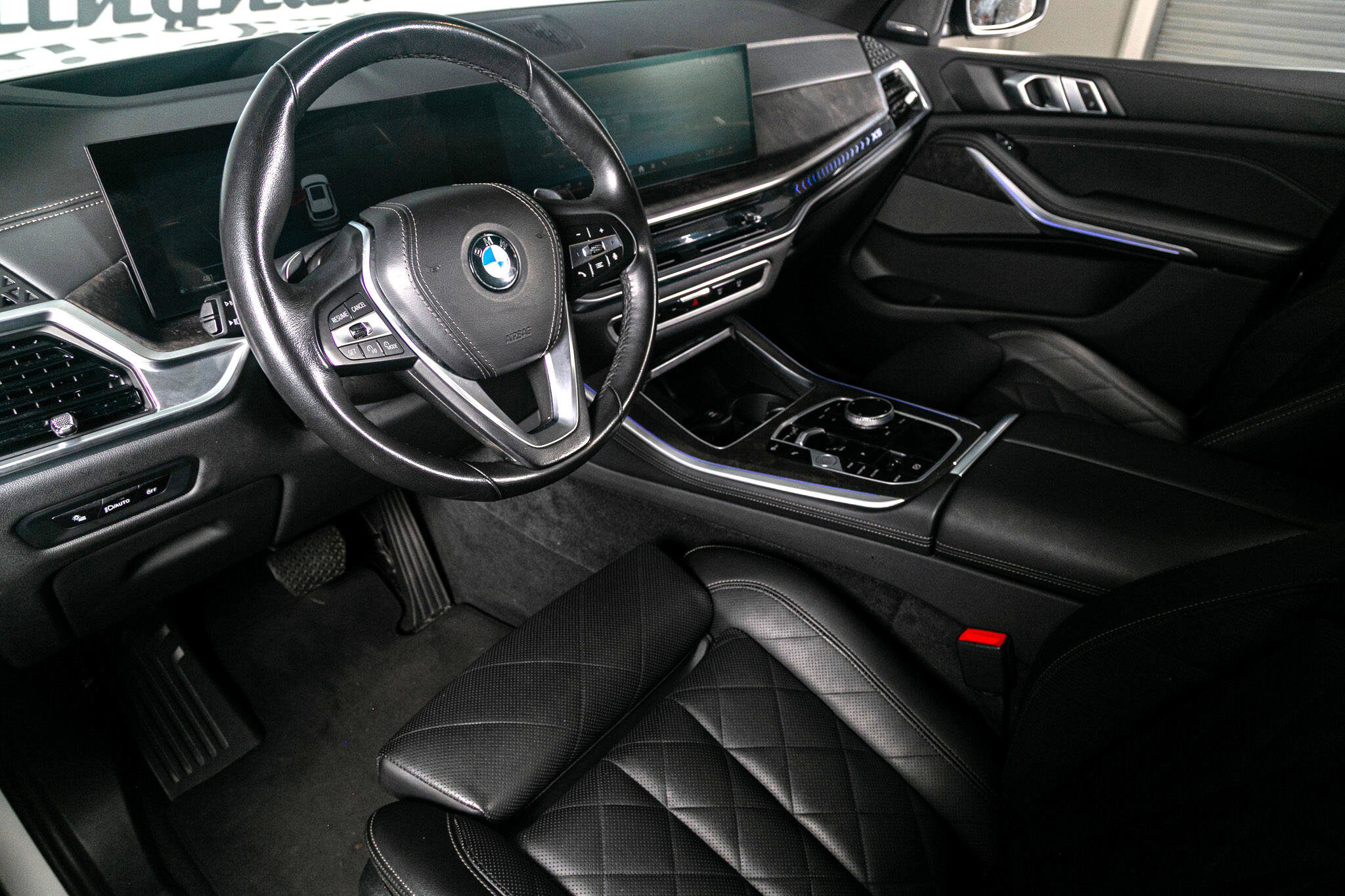 Used 2024 BMW X5 sDrive40i image 2