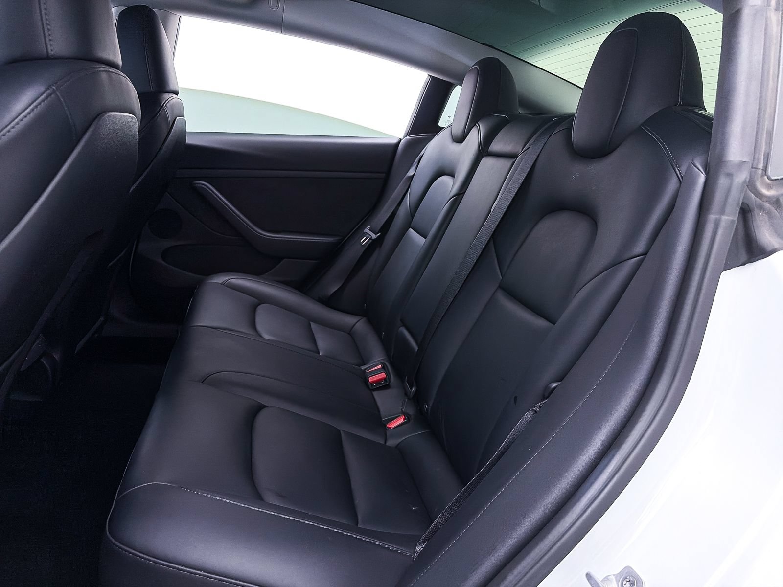 Used 2023 Tesla Model 3 Standard Range RWD image 33