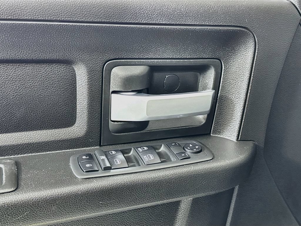 Used 2019 RAM 3500 Tradesman AWD/4WD image 14