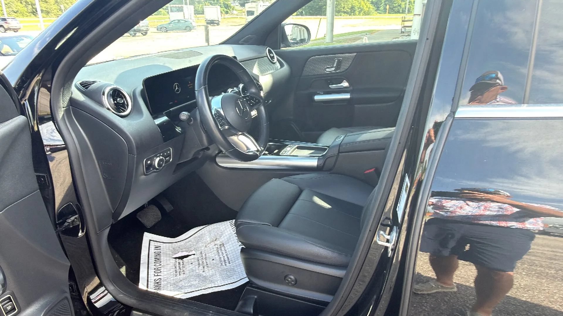 Used 2025 Mercedes-Benz GLA 250 image 12