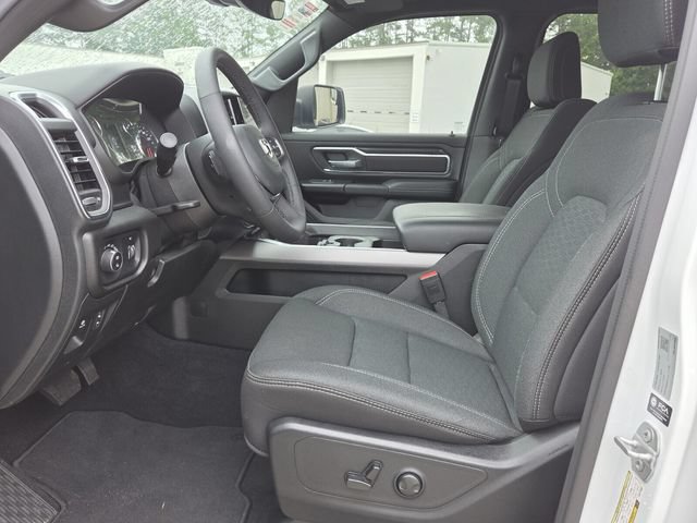 Used 2025 RAM 1500 Big Horn AWD/4WD image 10