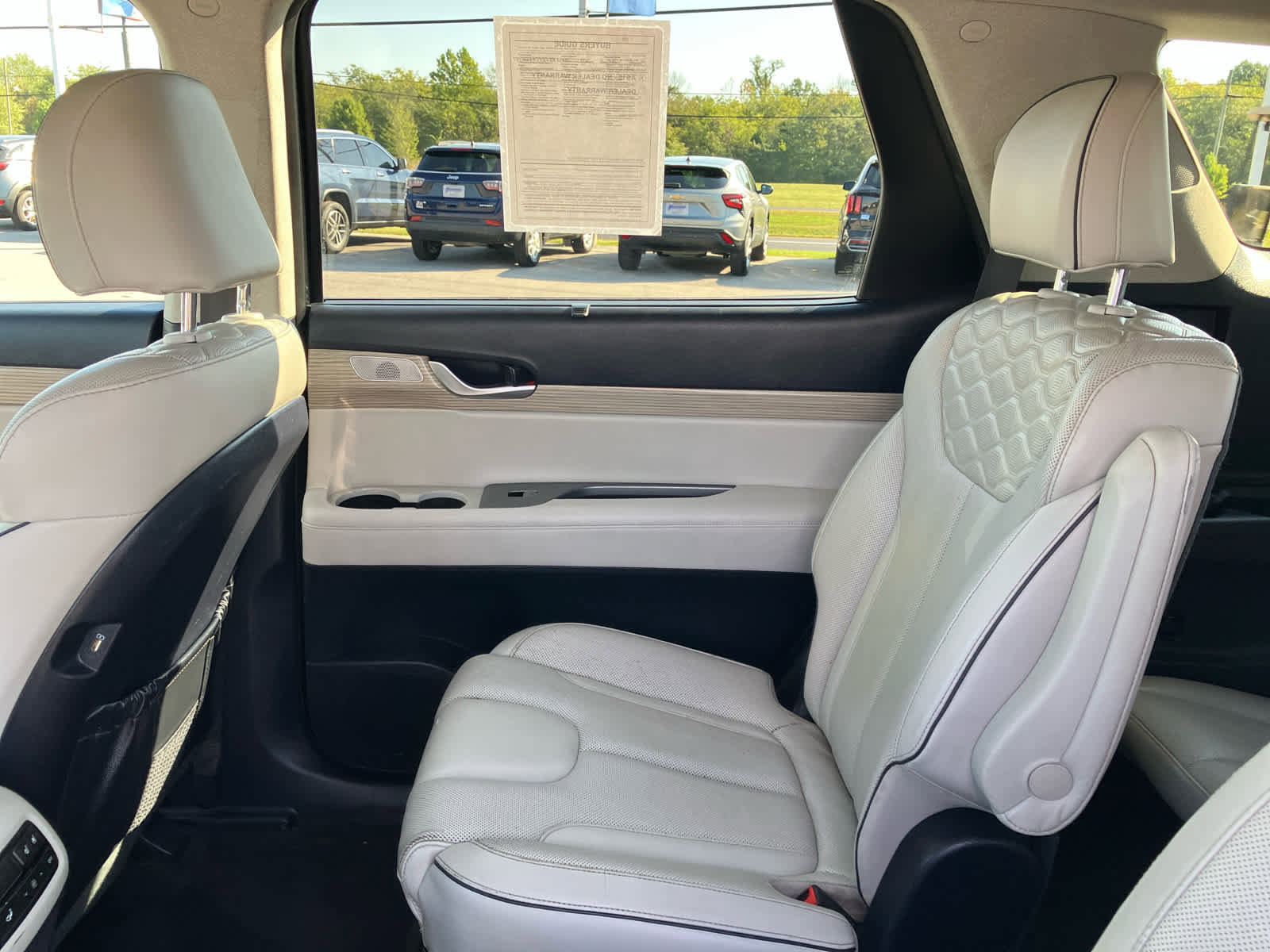 Used 2021 Hyundai Palisade Limited image 40