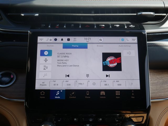 New 2025 Jeep Grand Cherokee Summit w/ Adv Protech Group IV image 23