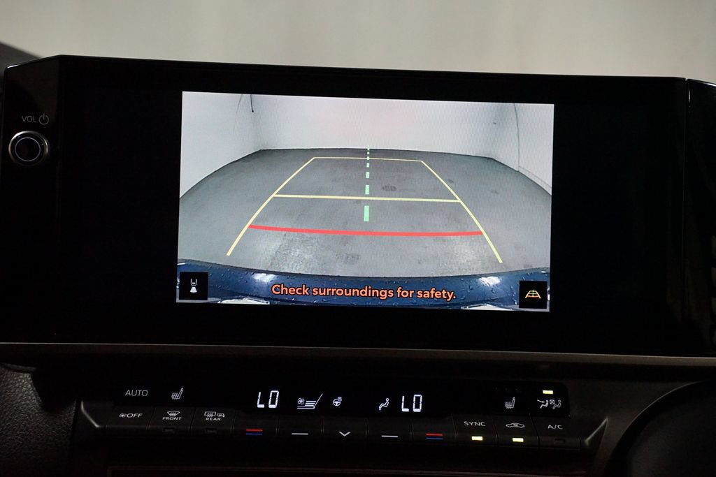 Used 2025 Toyota Camry XSE FWD image 19