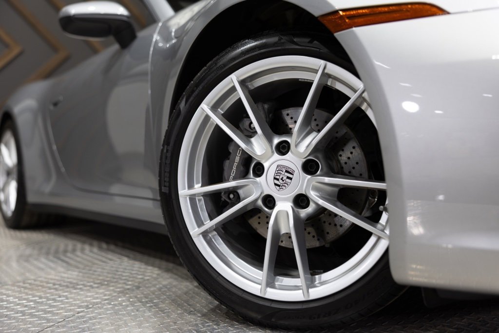 Used 2023 Porsche 911 Carrera w/ Sport Chrono Package image 7