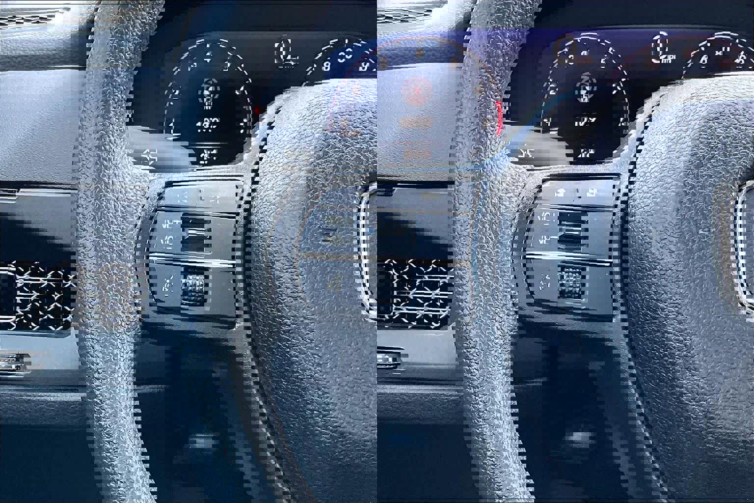 Certified 2023 Honda Accord EX image 23