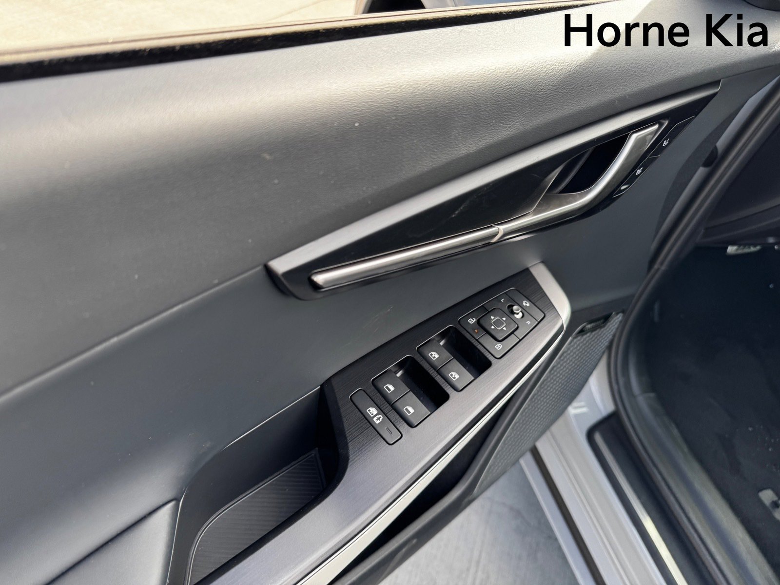 New 2025 Kia EV6 GT-Line image 9