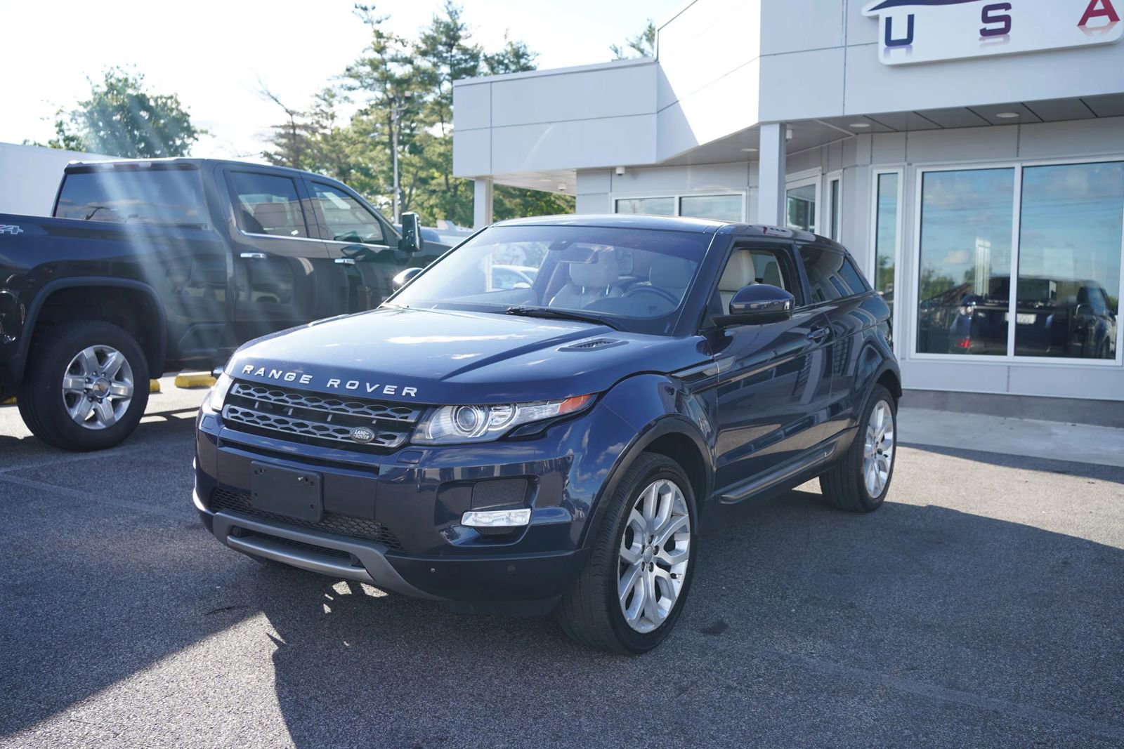 Used 2014 Land Rover Range Rover Evoque Pure Premium AWD/4WD image 1