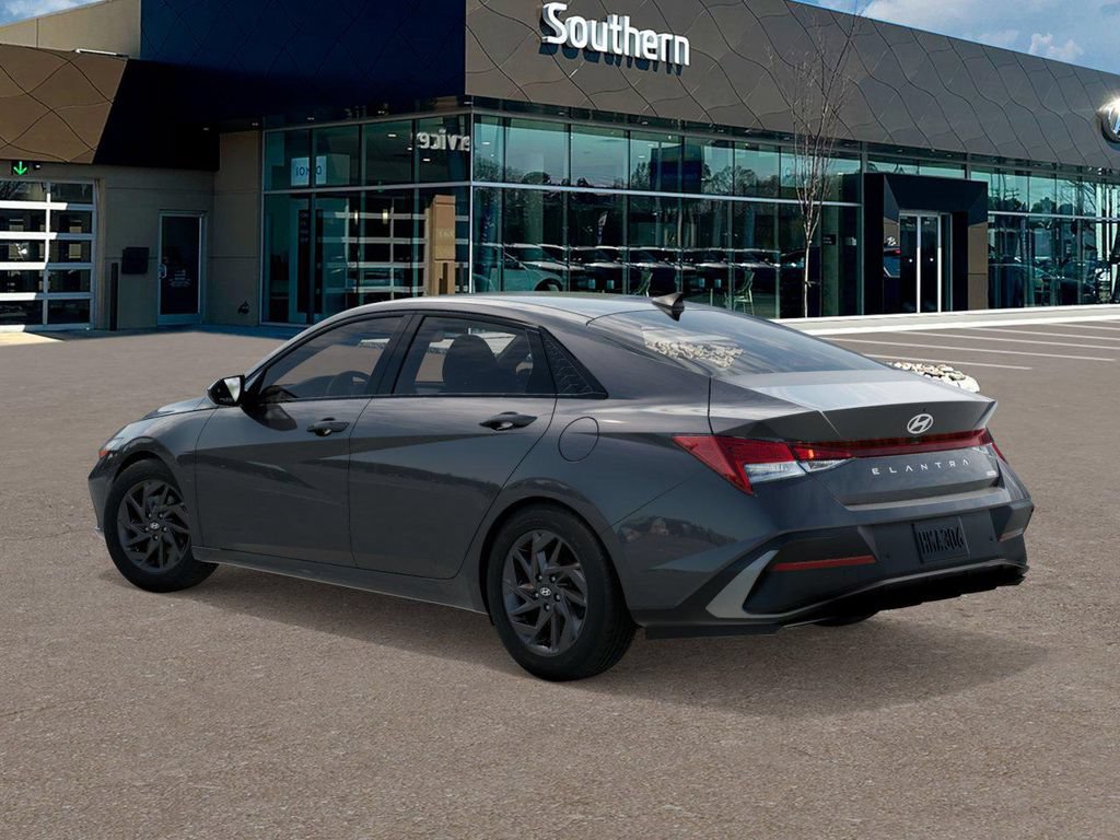 New 2026 Hyundai Elantra Hybrid FWD image 5