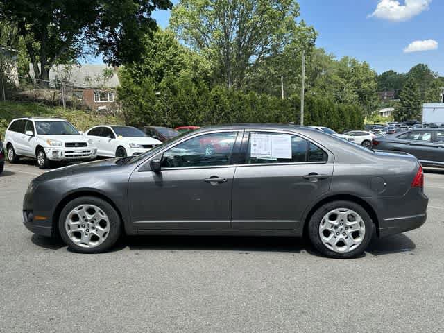 Used 2011 Ford Fusion SE w/ 201A Rapid Spec Order Code FWD video 2
