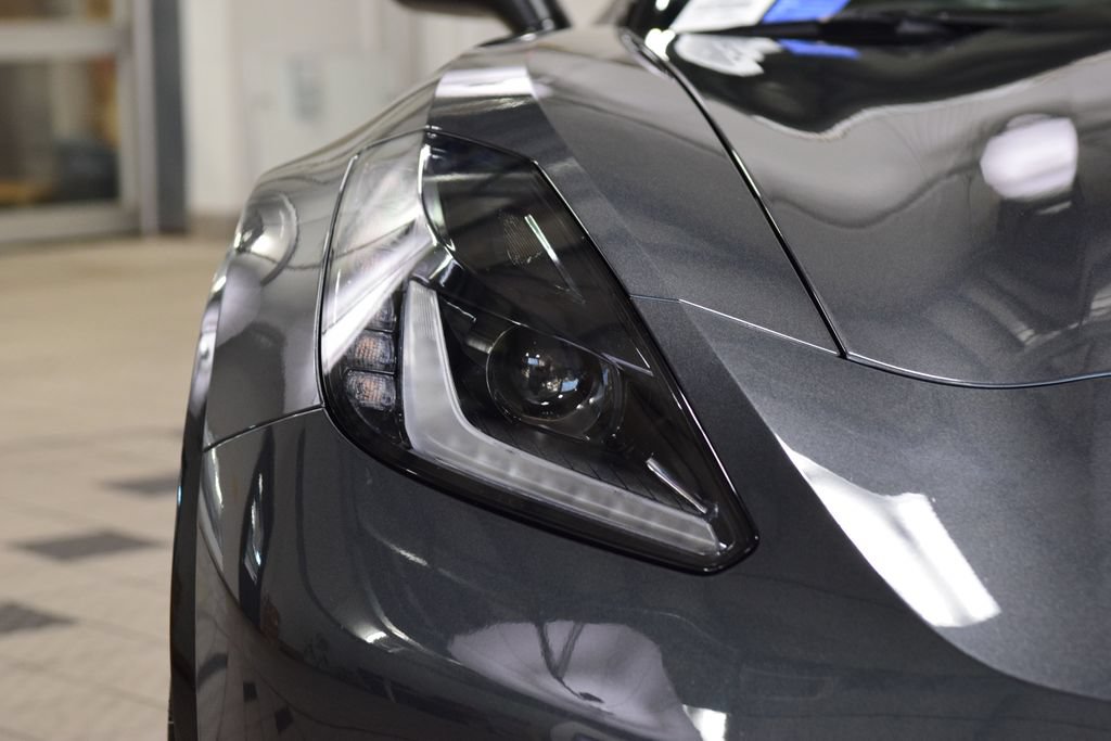 Used 2017 Chevrolet Corvette Grand Sport RWD image 12