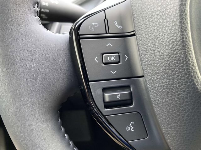 New 2026 Toyota Prius XLE AWD/4WD image 14