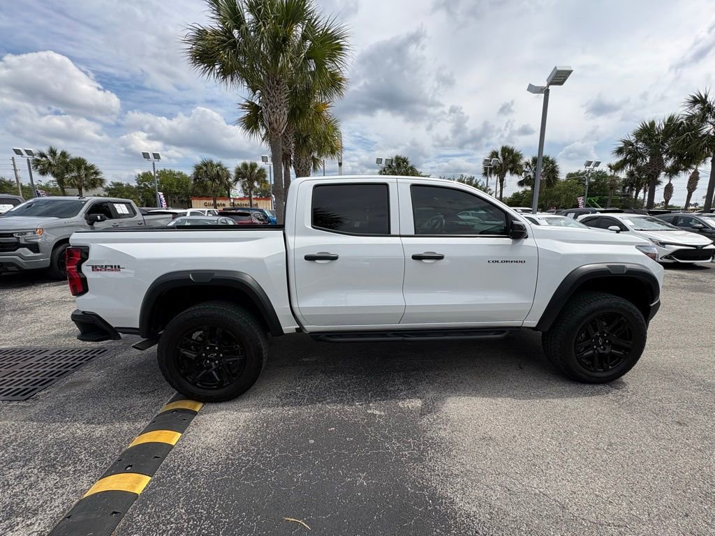Used 2025 Chevrolet Colorado Trail Boss AWD/4WD image 8