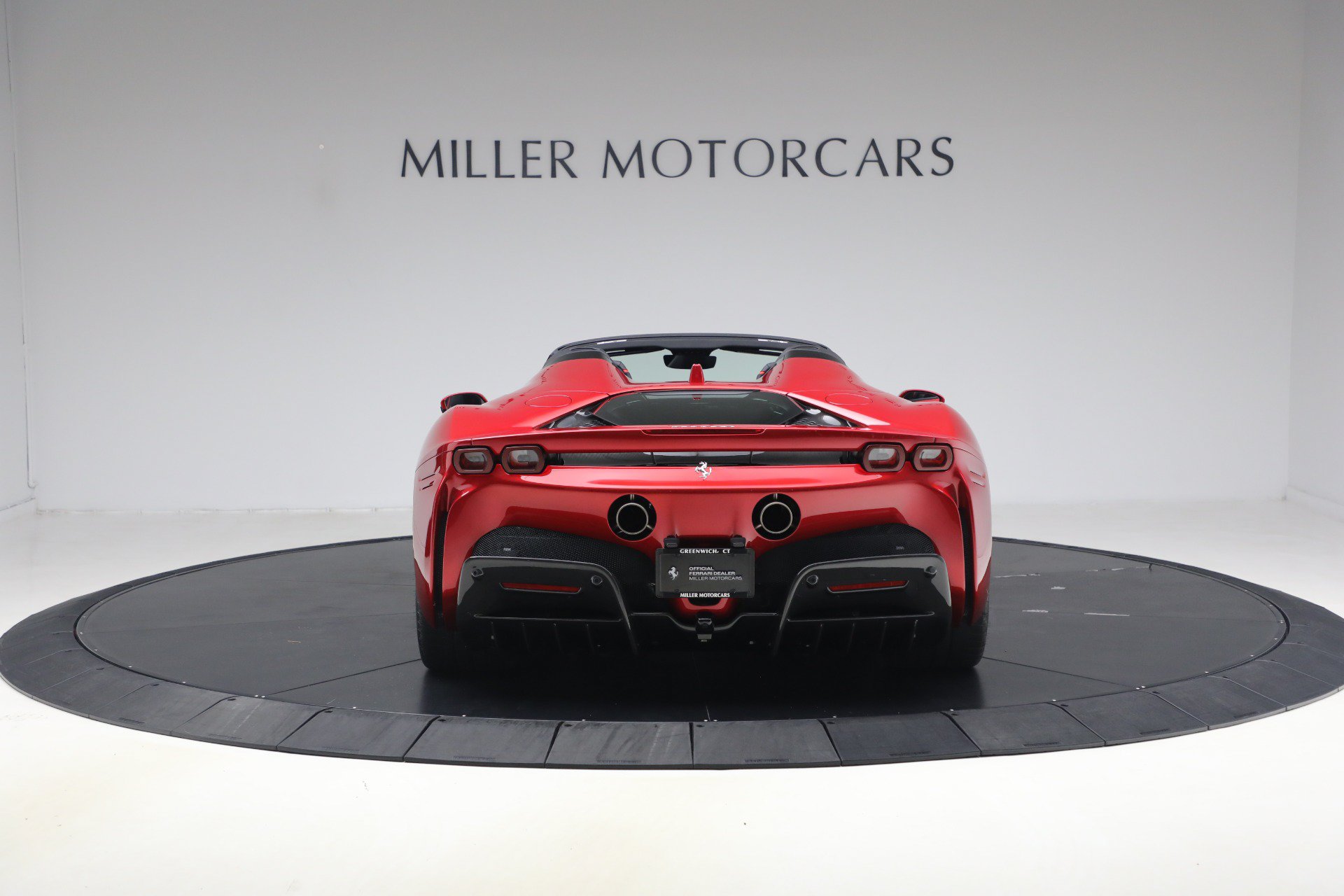 Certified 2024 Ferrari SF90 Spider AWD/4WD image 7