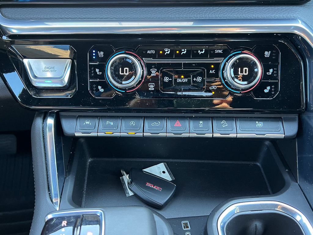 Used 2023 GMC Sierra 1500 Denali AWD/4WD image 29