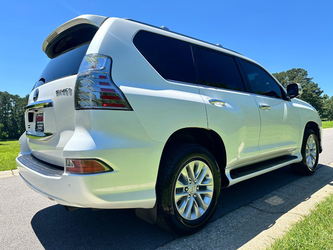 Used 2023 Lexus GX 460 Premium AWD/4WD image 5