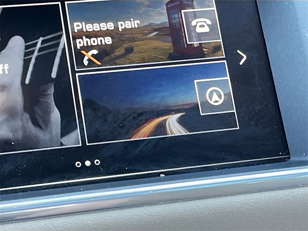 Used 2016 Land Rover Range Rover Evoque SE image 13